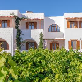 Stefanos Studios, hotel Szkálában