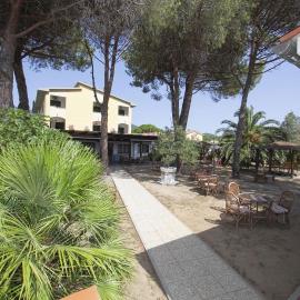 Hotel Santa Caterina: Marina di Campo şehrinde bir otel