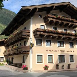 Pension Millinger, hotel in Sankt Martin bei Lofer