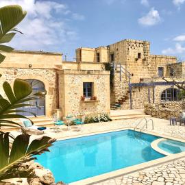 L'Gharix Temple Retreat, hotel en Xagħra