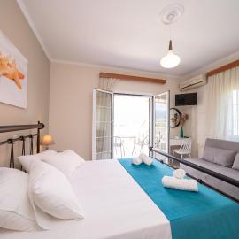 Pavlatos Apartments & Studios