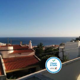 Lá em Cima: Sesimbra şehrinde bir otel