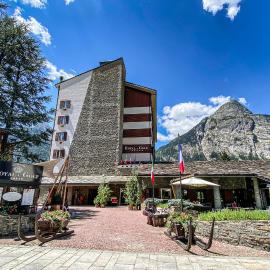 Grand Hotel Royal E Golf: Courmayeur'da bir otel