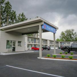Motel 6 Tigard, Or - Portland Southwest, hotelli kohteessa Tigard