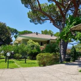 Villa Luisa B&B, hotel a Sperlonga