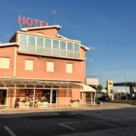 San Giórgio di Nogaro में, होटल Hotel Trieste