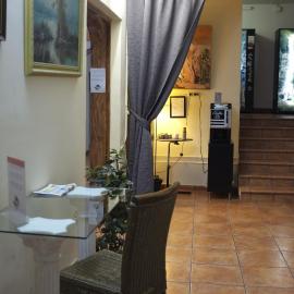 Hostal Europa, отель в Барселоне