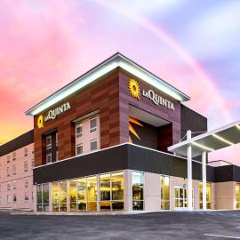 La Quinta Inn & Suites by Wyndham Spokane Downtown, hotel di Spokane