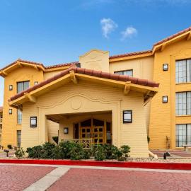 La Quinta Inn by Wyndham El Paso West, hotel di El Paso