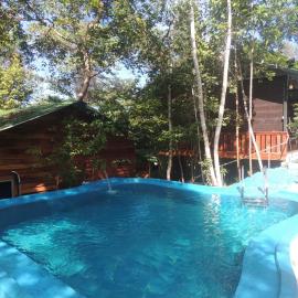 Utan Teluk Nipah, hotel di Pulau Pangkor