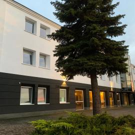 Bell's Hotel, hotel in Konstantynów Łódzki