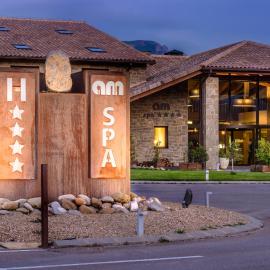 Hotel Spa Aguas de los Mallos, hotel di Murillo de Gallego