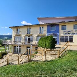 Port Club pension & restaurant, hotel em Námestovo