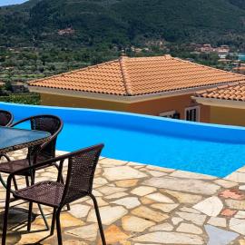 Aegli, hotell i Vasiliki