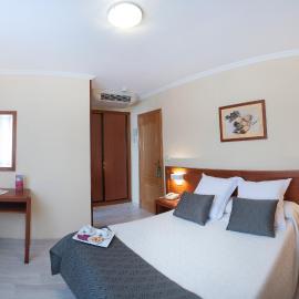Hotel San Lorenzo, hotel Santiago de Compostelában