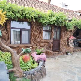 Хаджи Марковата къща за гости - град Дряново, Hotel in Drjanowo