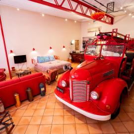 Fire Station Inn, hotel in Adelaide