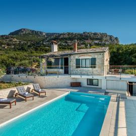 Villa Manda Korina