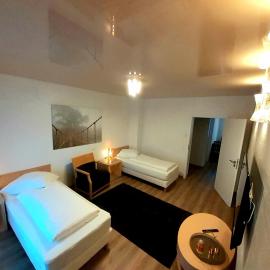 Modernes Apartment Metzingen 2, hotel in Reutlingen