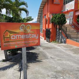 QQ HOMESTAY, hotel u gradu Takengon