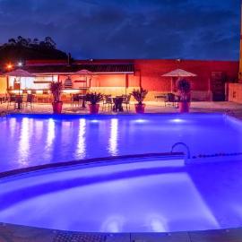 Viesnīca Hotel Garfo de Ouro pilsētā Kambui