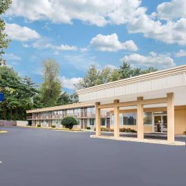 Bristol Parkway inn, hotel di Bristol