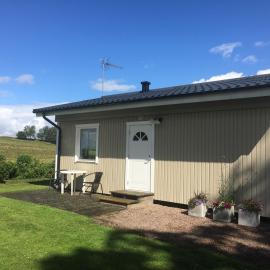 Slimmingegården 1019, hotell i Skurup