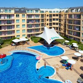 Pollo Resort، فندق في ساني بيتش