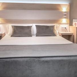 Hotel Catalunya Express โรงแรมในตาร์ราโกนา