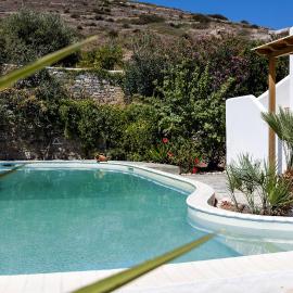Daphne's Lux Villa
