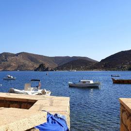 Villa Εν Πλω (Enplo), hotel a Grikos
