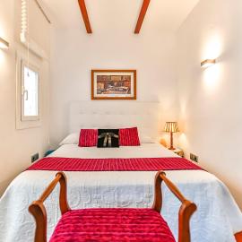 Ghat Apartments Montroig
