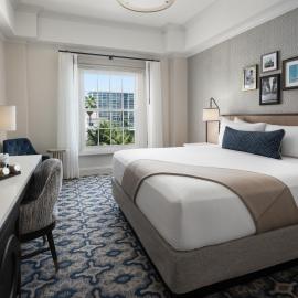 La Valencia Hotel