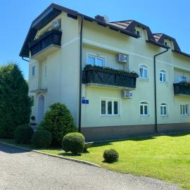 Apartments The Old Well, hotel in Gornji Vaganac
