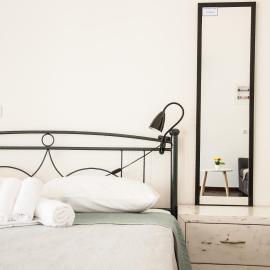 Ag.apostoloi studios, hotel in Agioi Apostoli