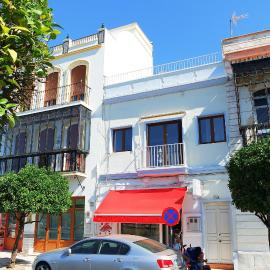 Casa Parque by Ĥ
