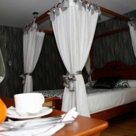 Posada Los Gallos, hotel u gradu 'Escalante'