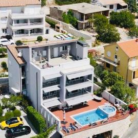 Apartments Villa Manda, hotel in Novi Vinodolski