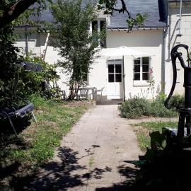Au cœur des châteaux et des vignobles de la Loire, Hotel in Huismes