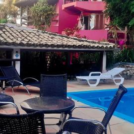 Novos Baianos Hostel e Pousada, hotel i Arraial d' Ajuda