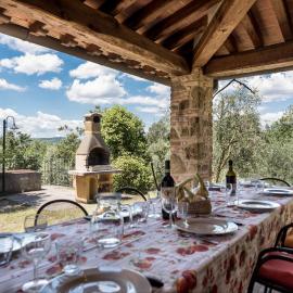 Villa Bellaria Lucignano, hotel in Lucignano