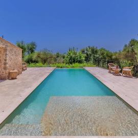 Villa Can Suau Petit by Sealand Villas, hotel in El Port