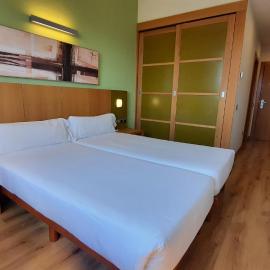 Hotel La Boroña, viešbutis mieste Chichonas