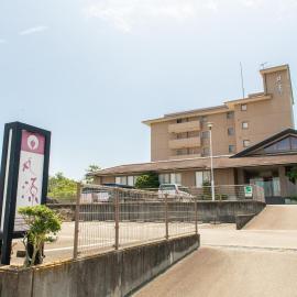 丸源旅館 無料朝食 全館wifi 準天然温泉, hotel sa Iwata