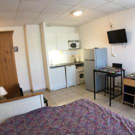 Appartement meublé n°3 - 15 min Dampierre - 25 min Belleville - WIFI