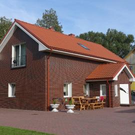 Namas Almadojus, hotel sa Dreverna