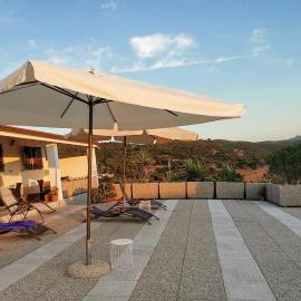 Bussa al cielo, Hotel in Arbus