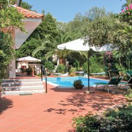 ARS MEDITERRANEA, hotel Scarióban