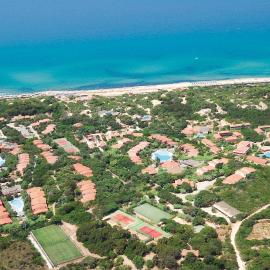 Resort & SPA Le Dune, hotel u gradu 'Badesi'