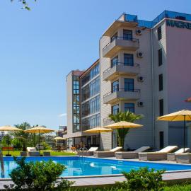 Magnetic Resort Ureki, מלון באורקי